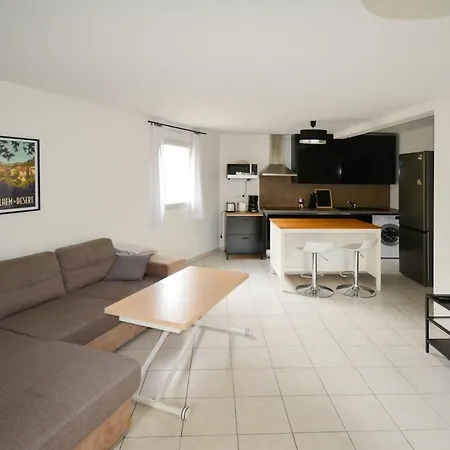 Le Préville Avec Terrasse Et Parking Gratuit Apartamento Montpellier