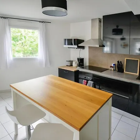 Le Préville Avec Terrasse Et Parking Gratuit *